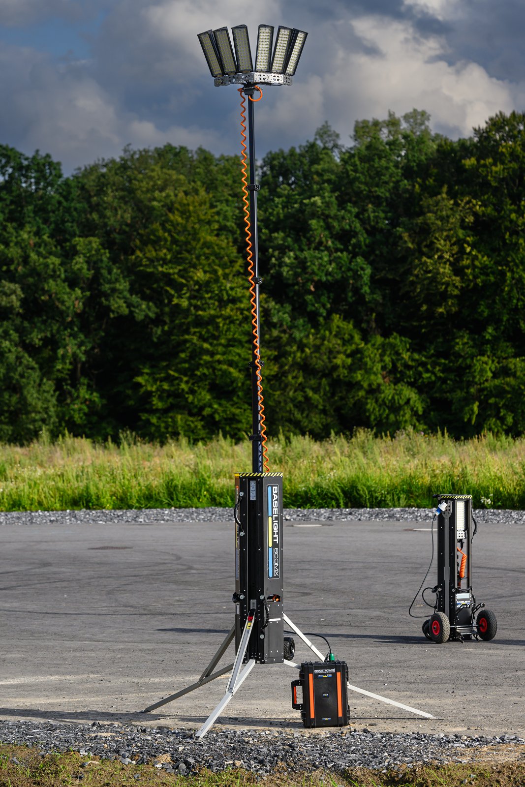 Baselight 600mx Light Tower, deployed